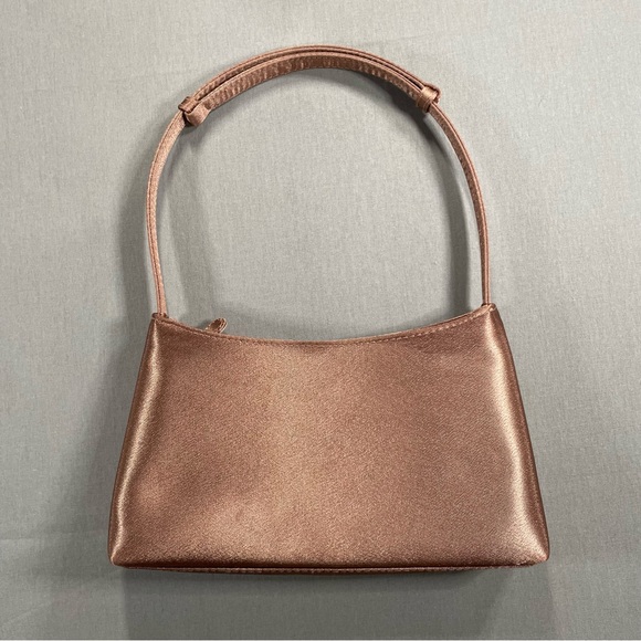 ADORABLE Claire's Y2K Bow Detail Satin-like Occasion Handbag - Picture 5 of 17